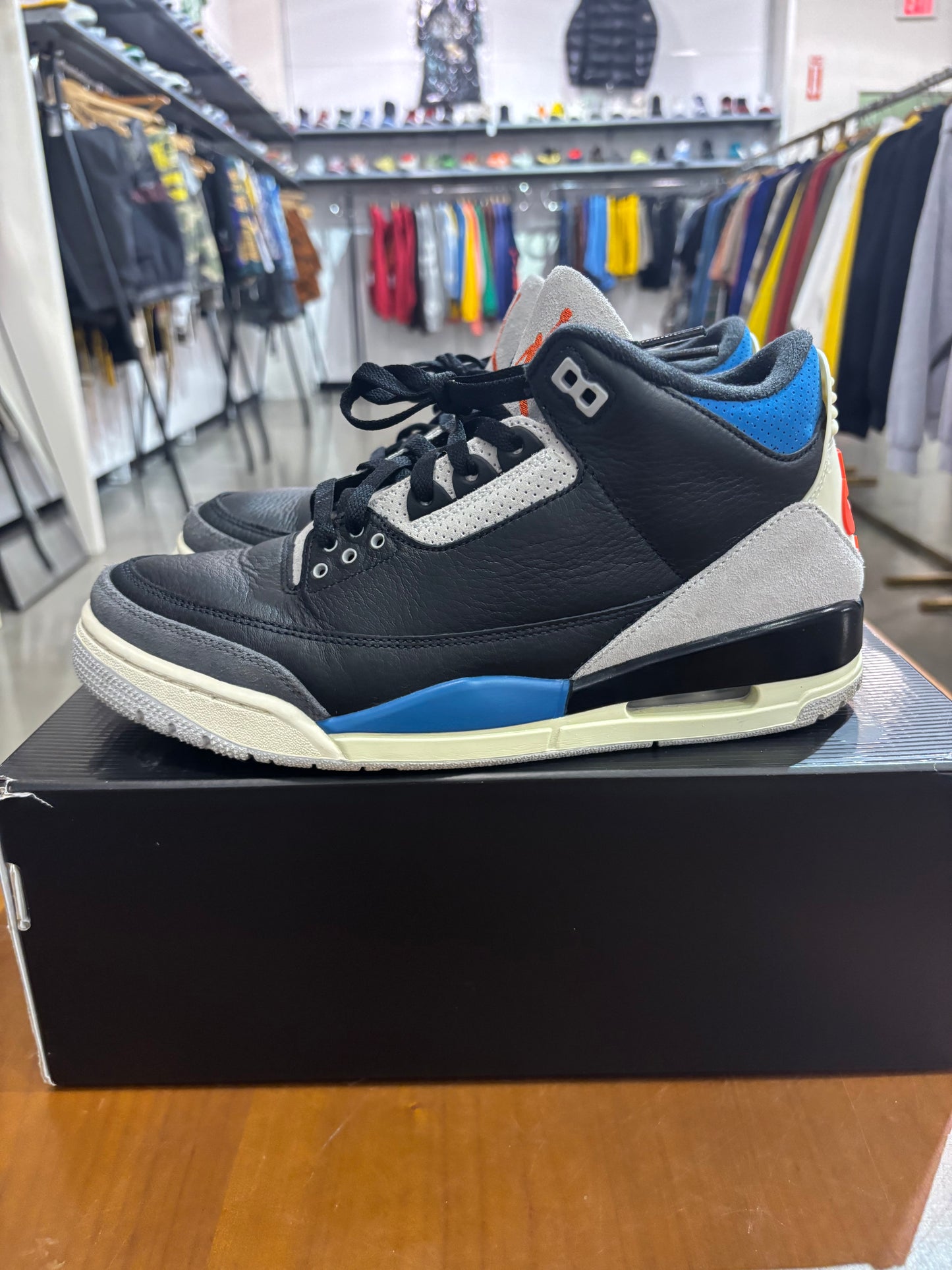 Preowned Air Jordan 3 Rare Air