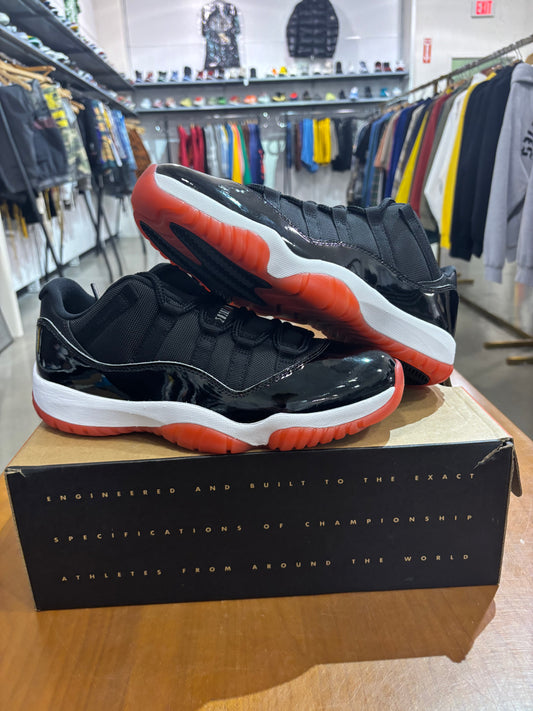 Air Jordan 11 Low Bred