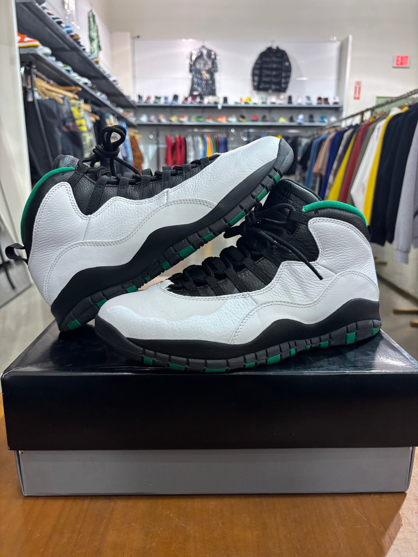 Preowned Air Jordan 10 Seattle