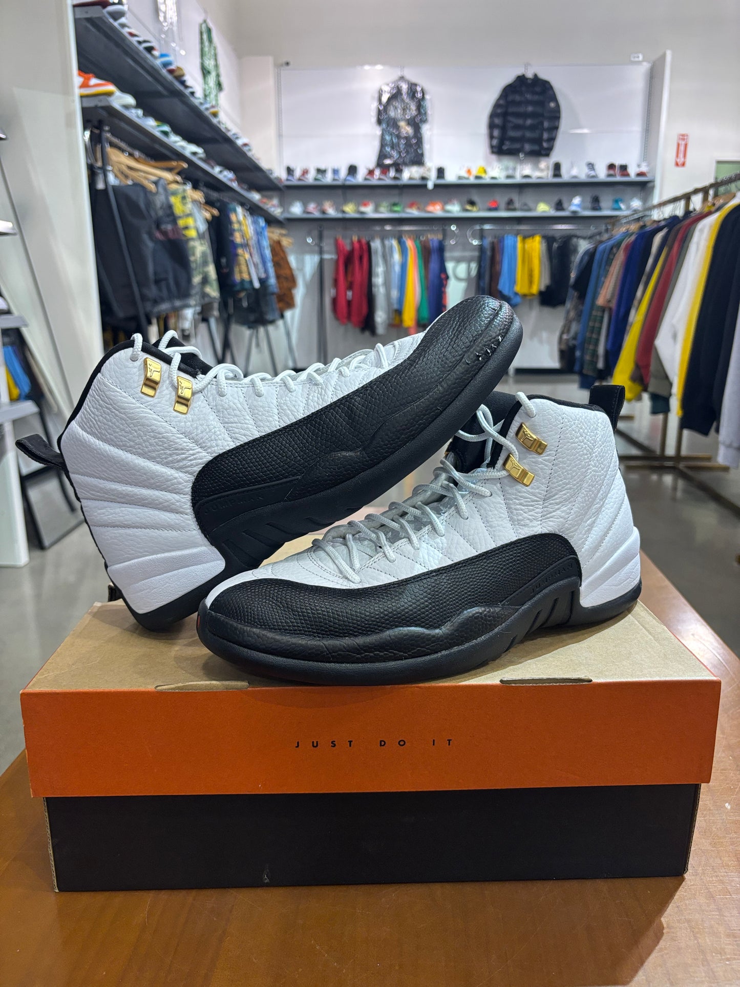 Preowned Air Jordan 12 Taxi