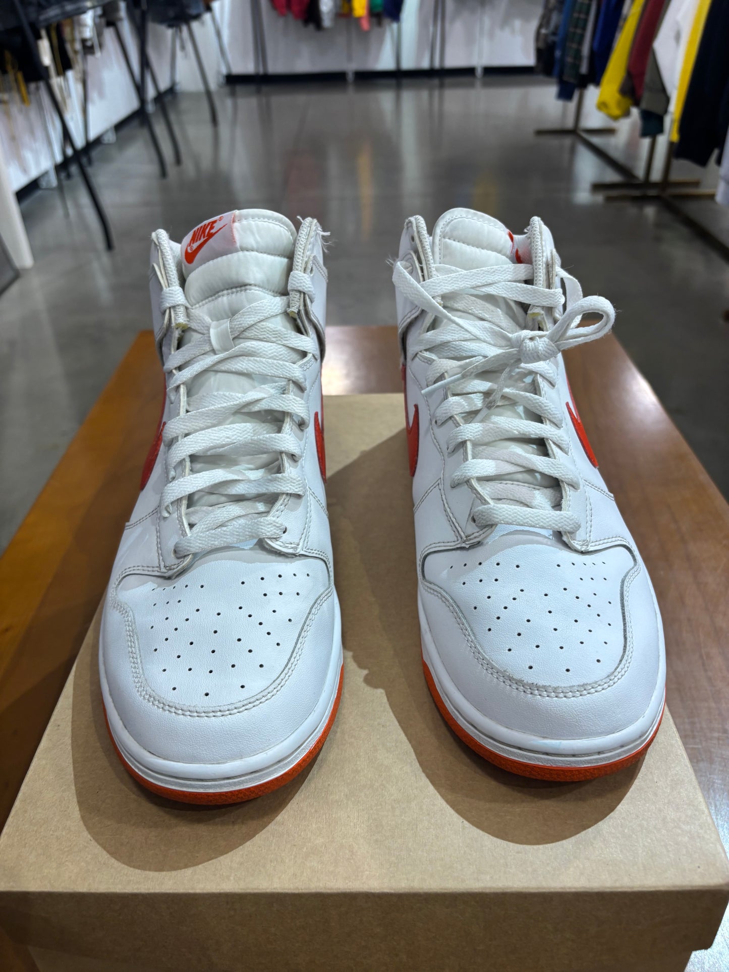 Preowned Nike Dunk High White Picante Red