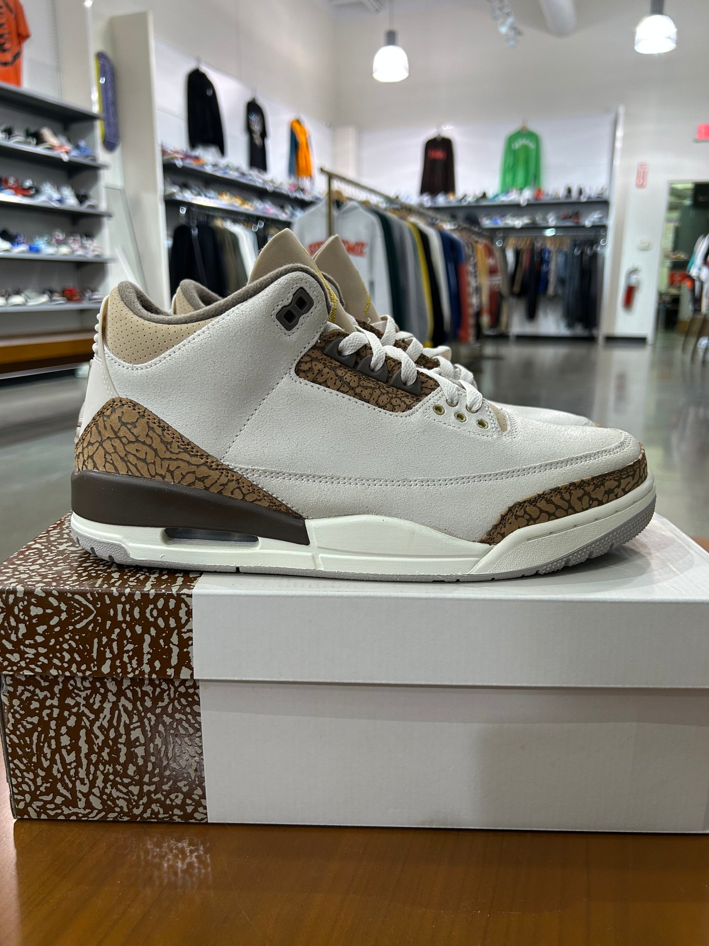 Preowned Air Jordan 3 Palomino