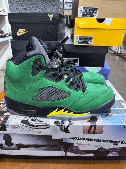 Preowned Air Jordan 5 SE Oregon