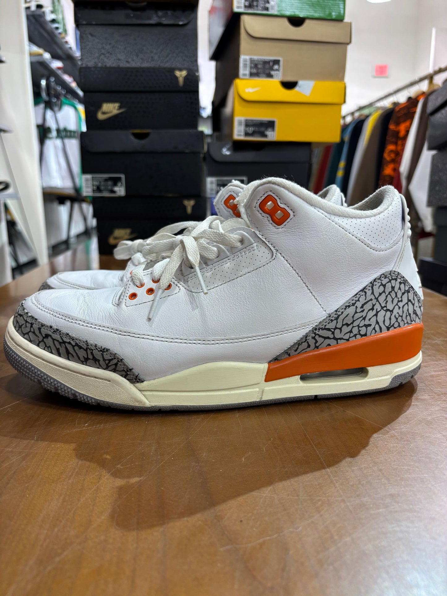 Preowned Air Jordan 3 Georgia Peach