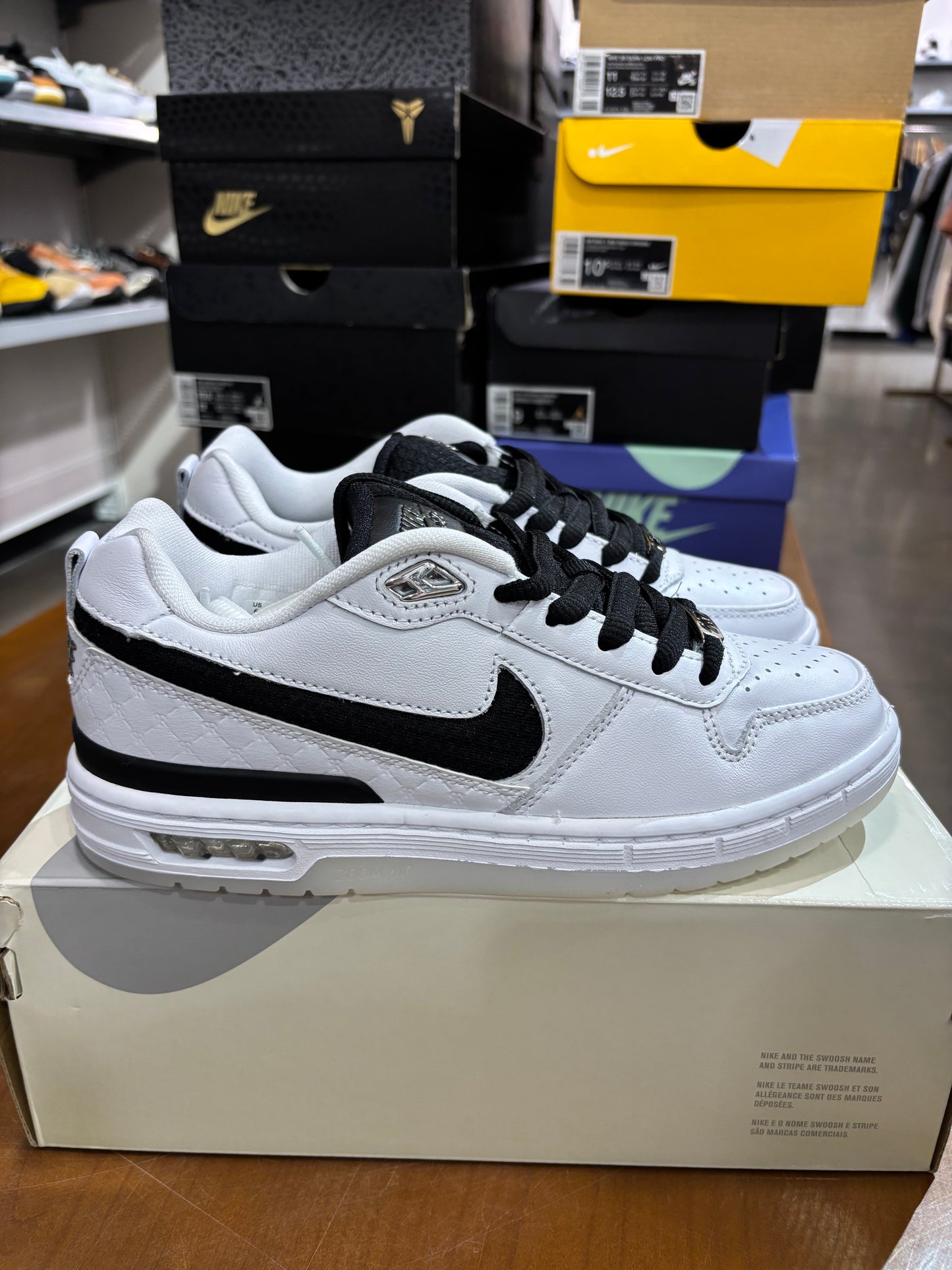 Preowned Nike SB Zoom Air Paul Rodriguez 1 OG White Black