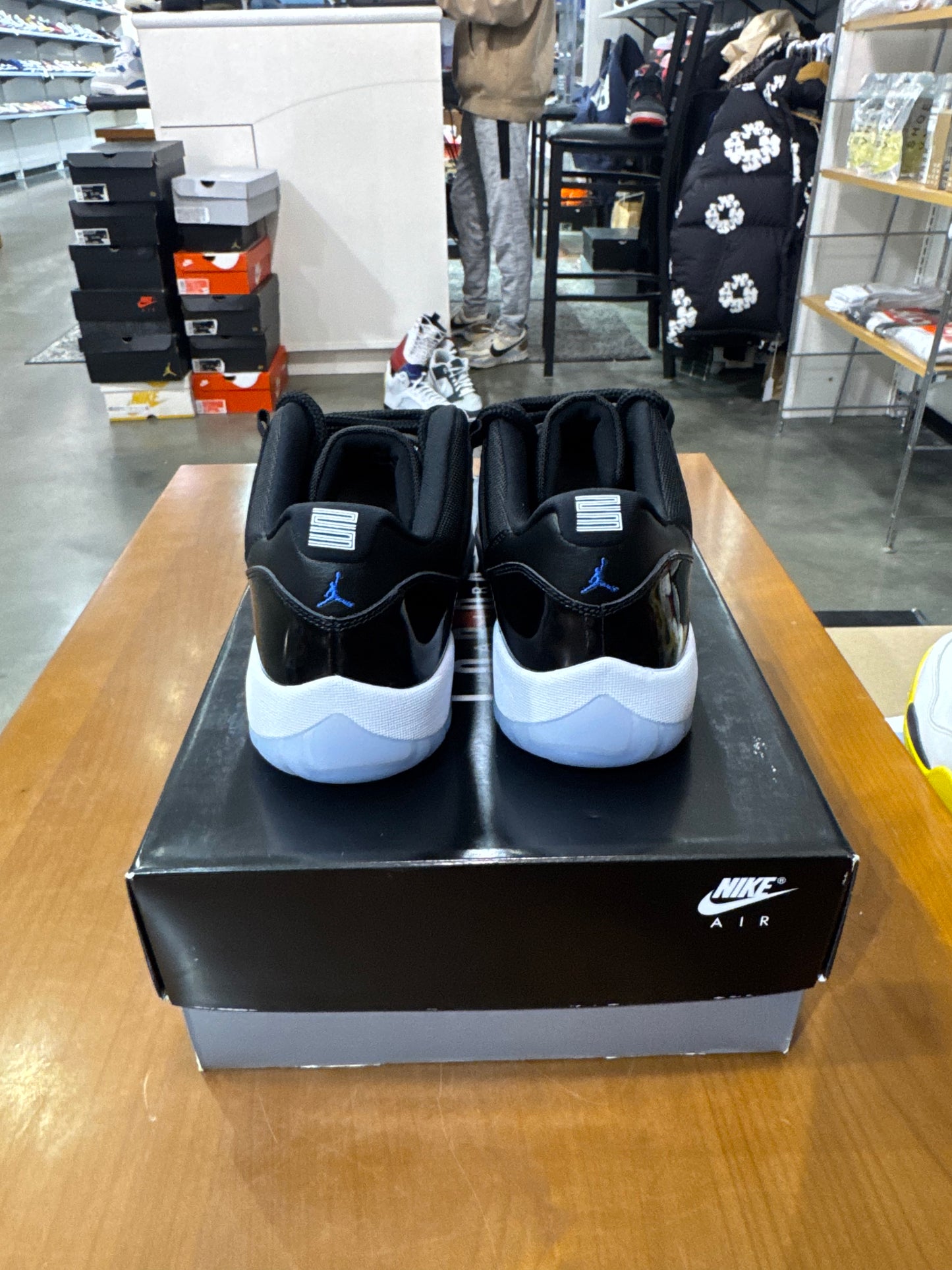 Air Jordan 11 Low Space Jam