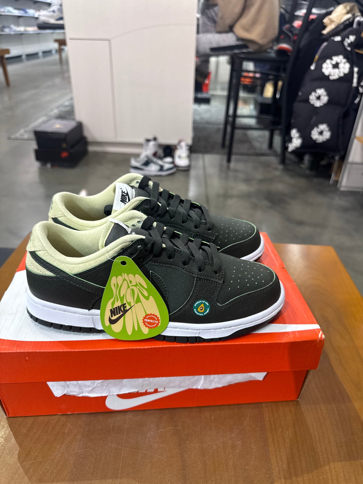 Nike Dunk Low Avocado