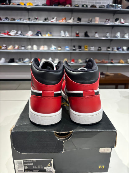 Preowned Air Jordan 1 Mid Chicago Toe