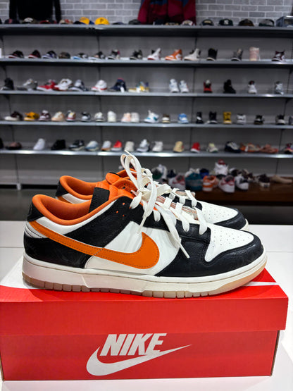 Preowned Nike Dunk Low Halloween