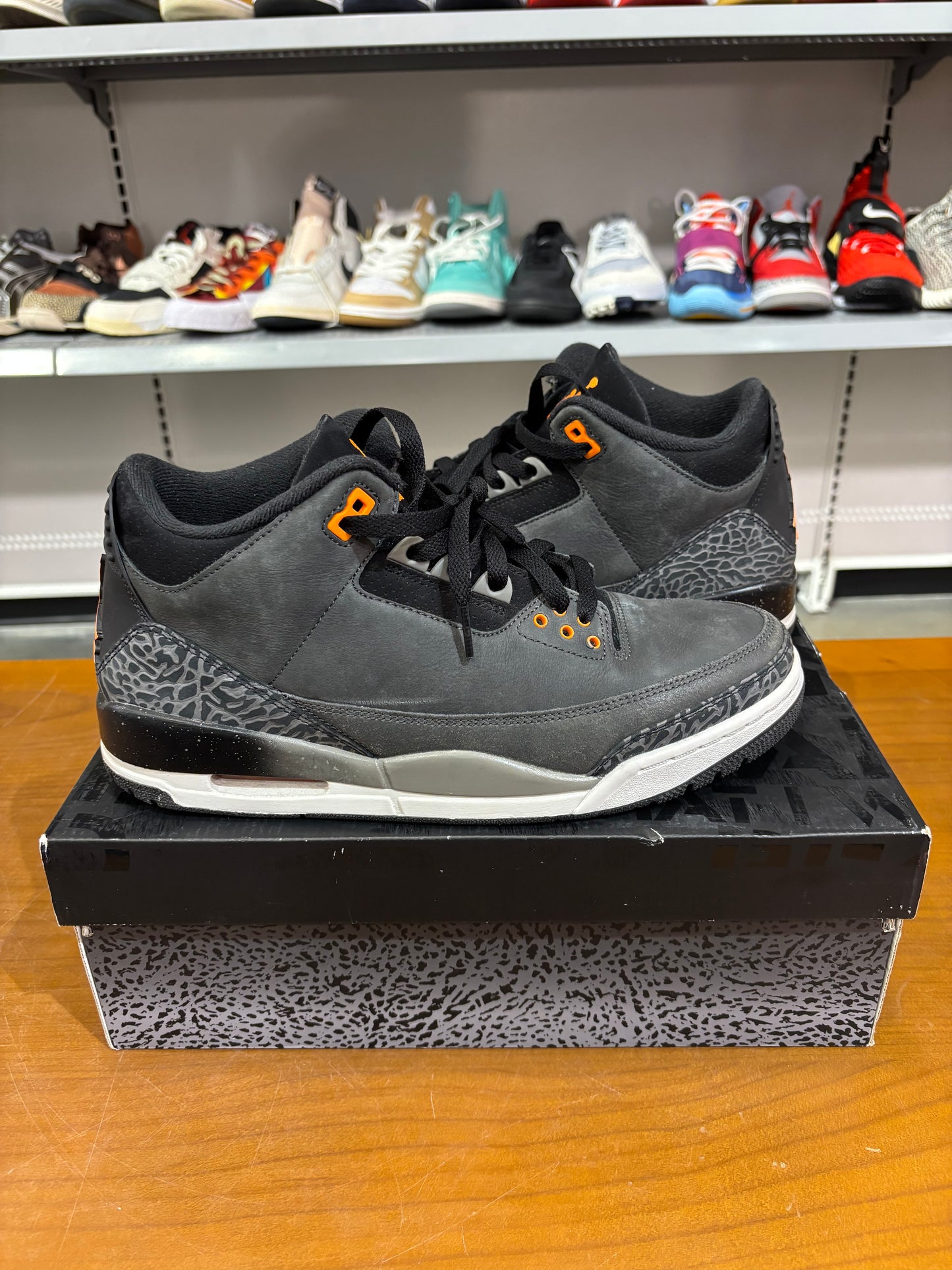 Preowned Air Jordan 3 Fear