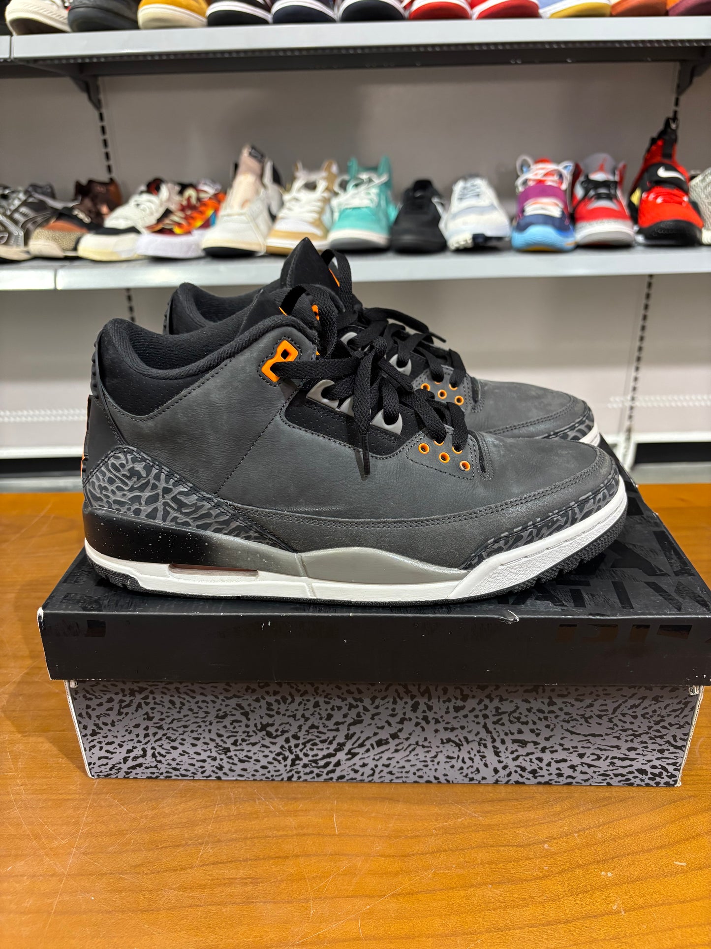 Preowned Air Jordan 3 Fear