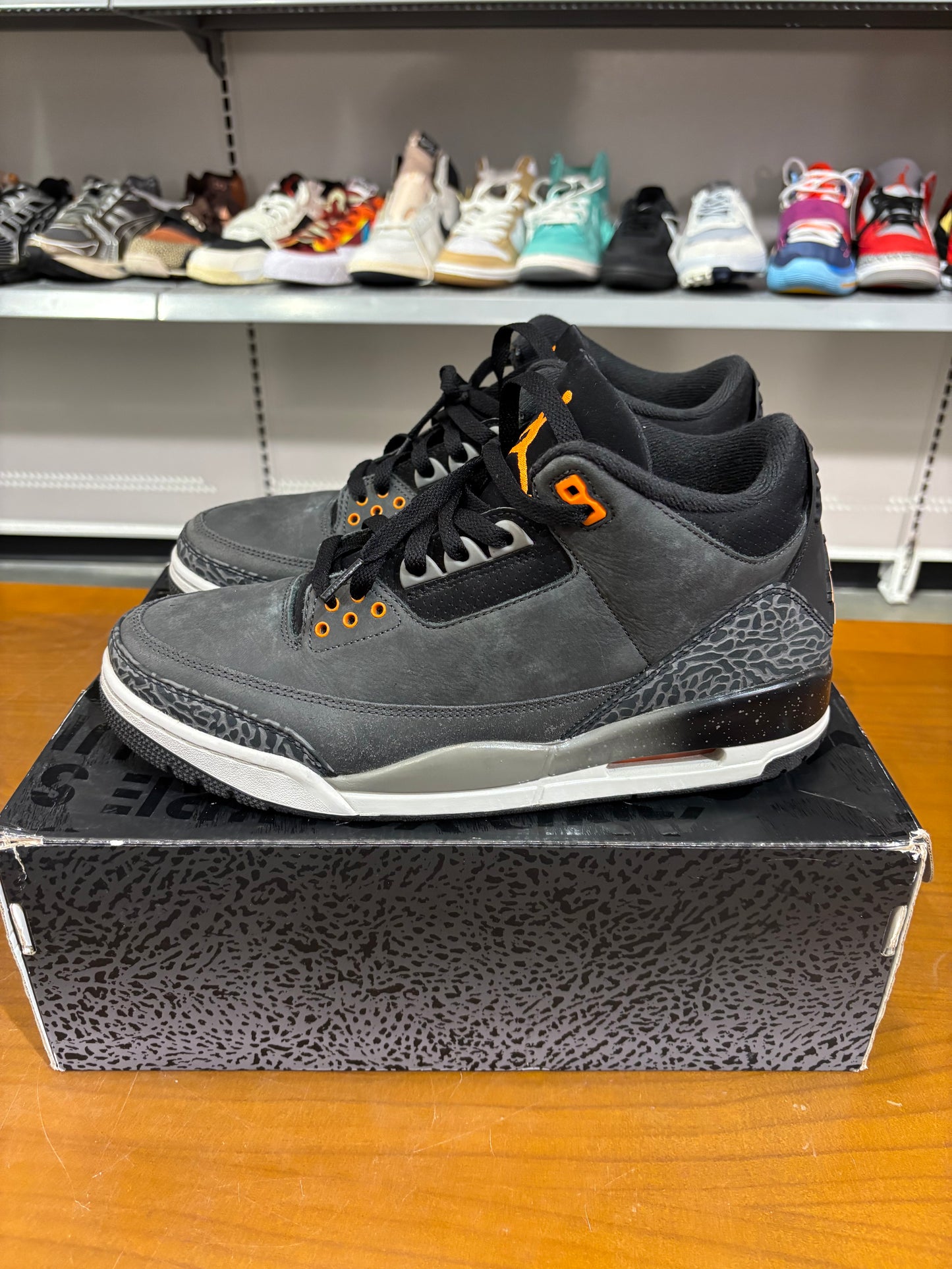 Preowned Air Jordan 3 Fear