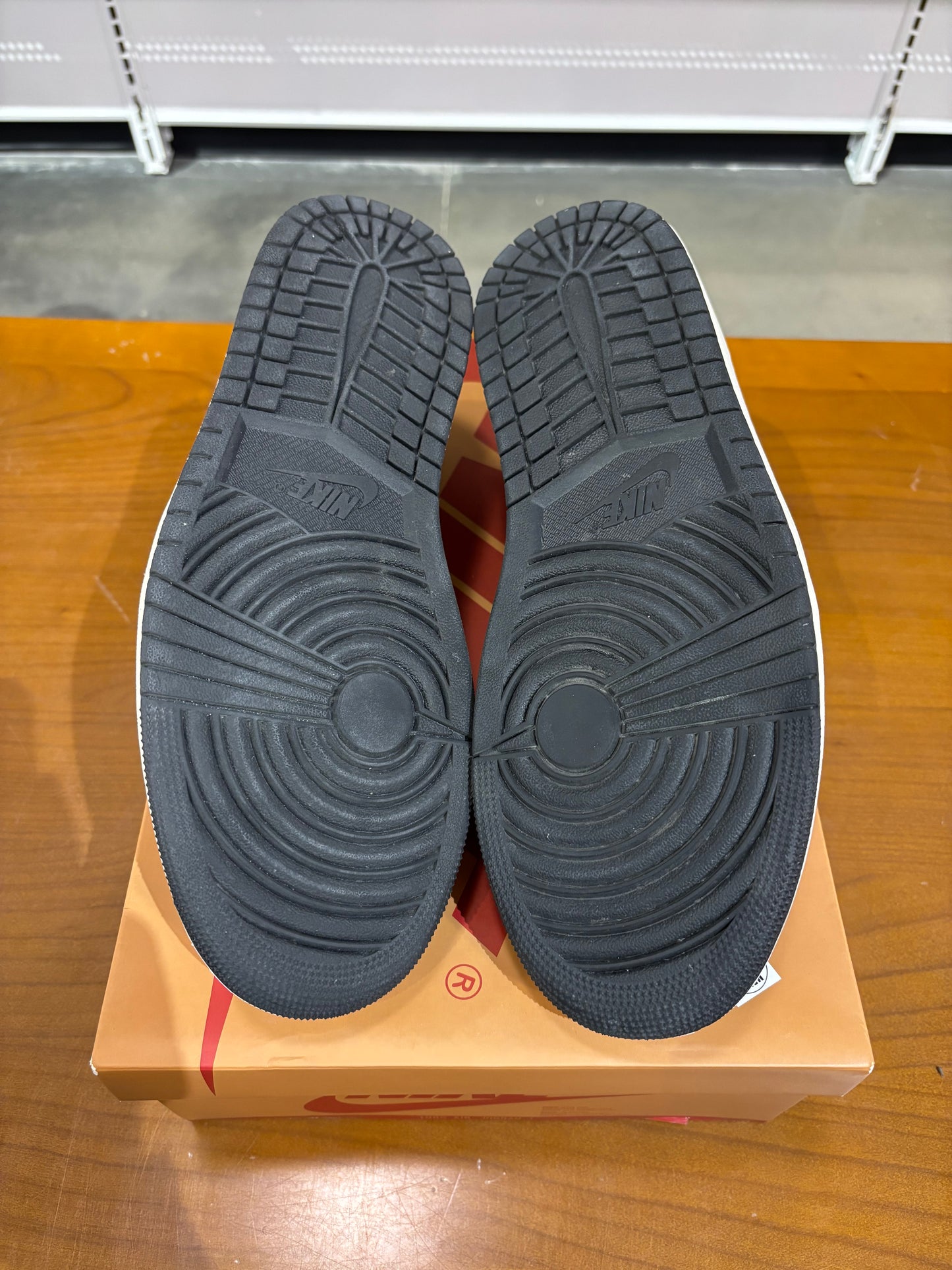 Preowned Air Jordan 1 Low OG Rookie of the Year