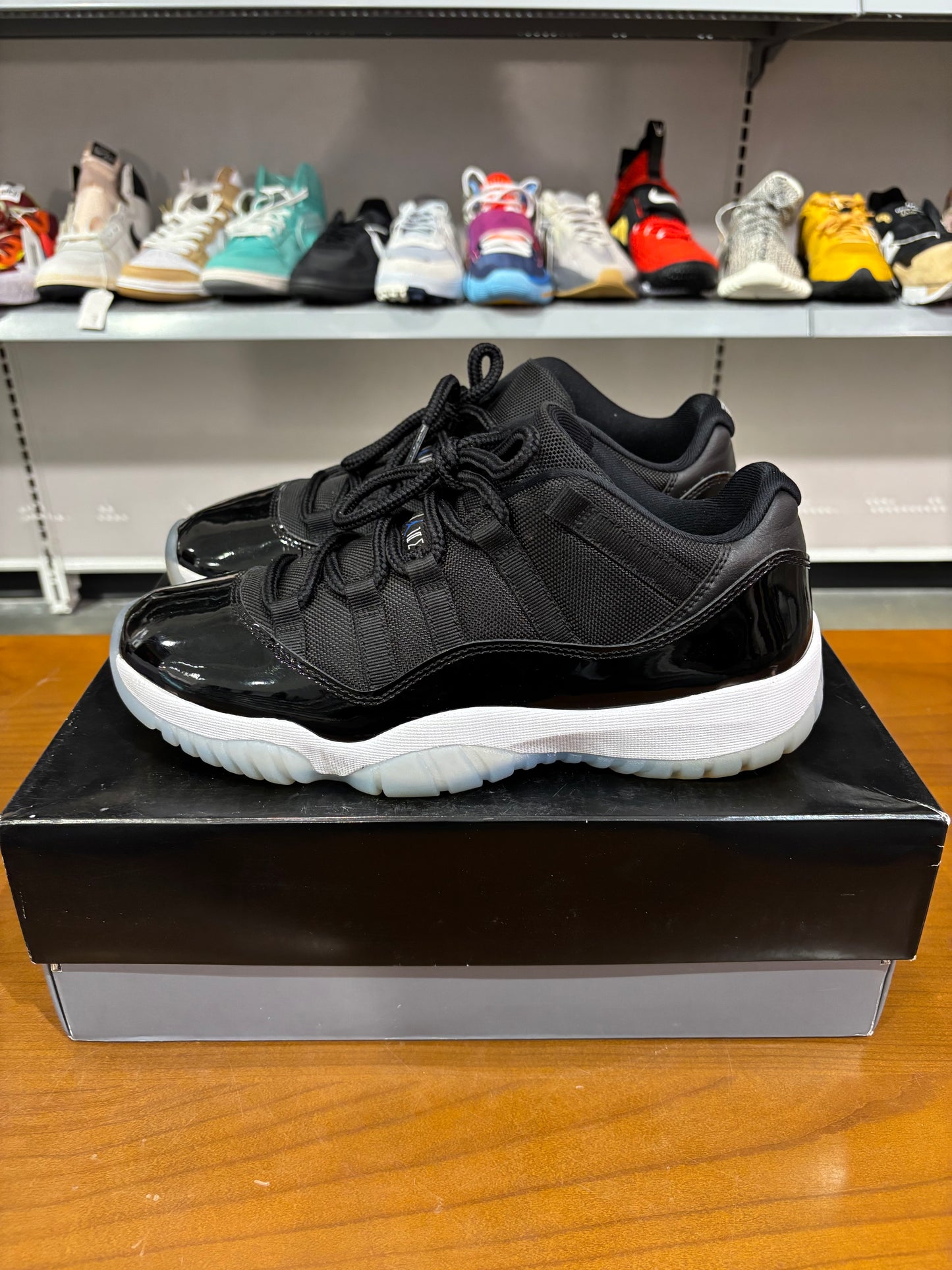Preowned Air Jordan 11 Low Space Jam
