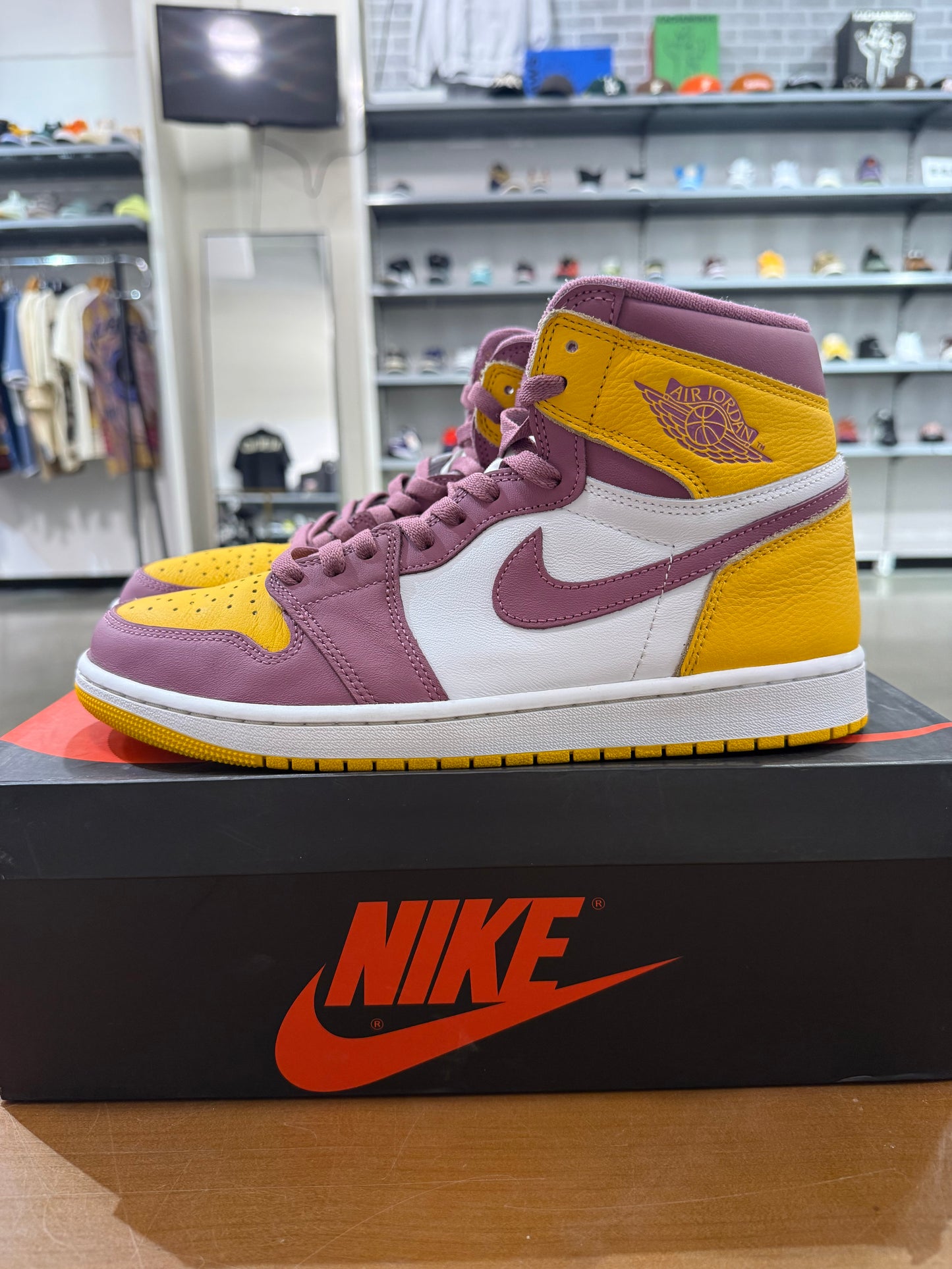 Preowned Air Jordan 1 Brotherhood
