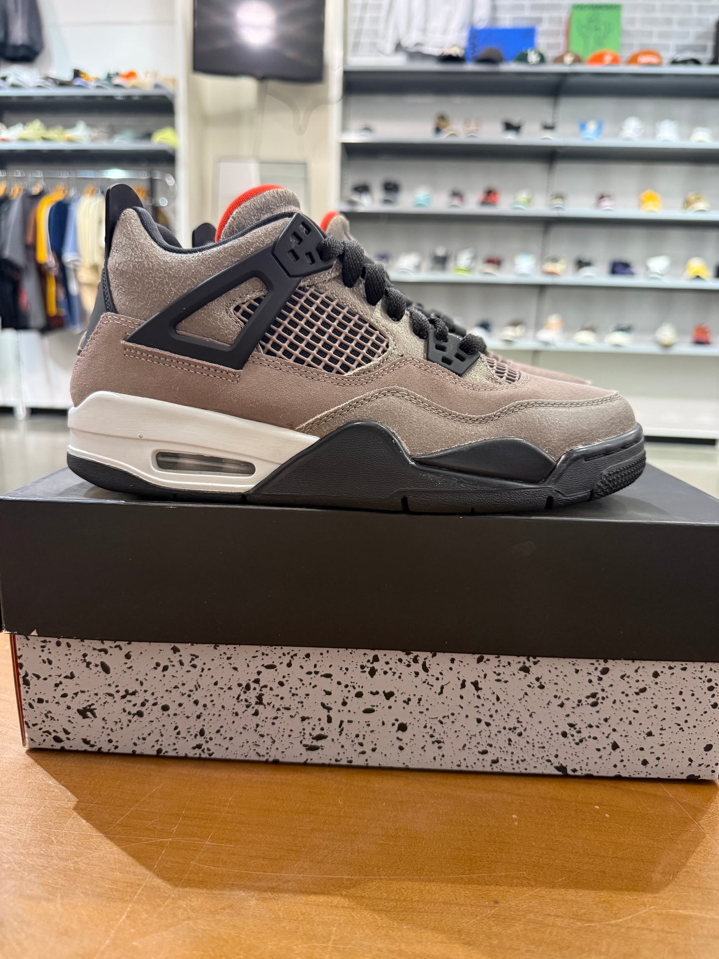 Preowned Air Jordan 4 Taupe Haze