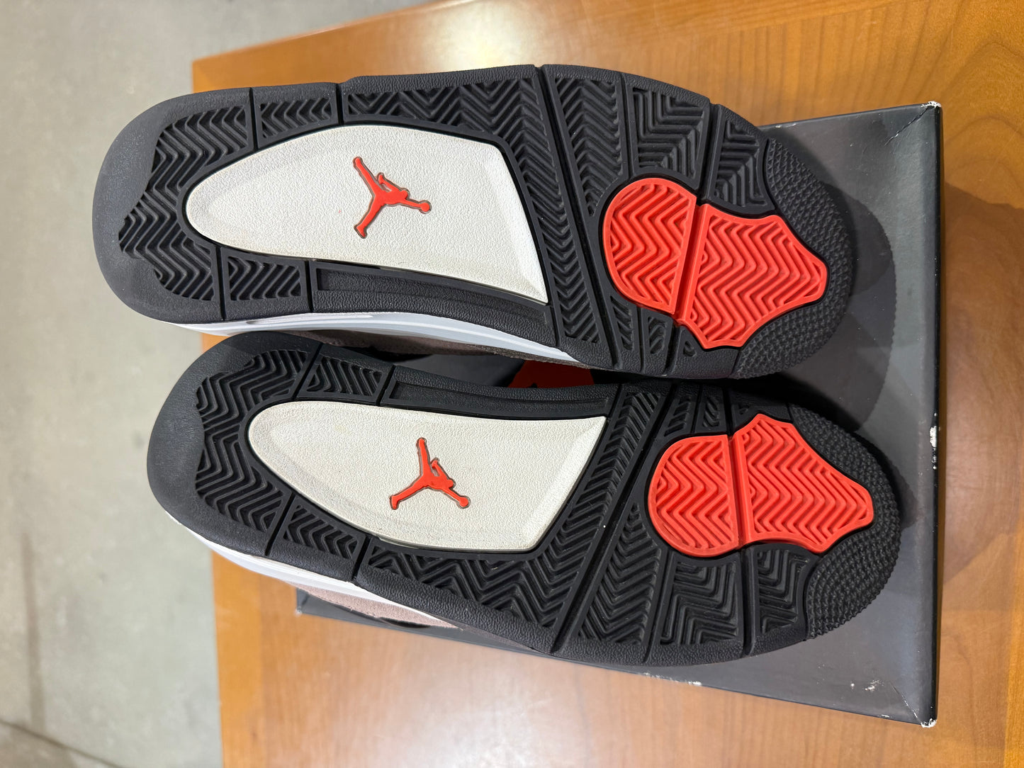 Preowned Air Jordan 4 Taupe Haze