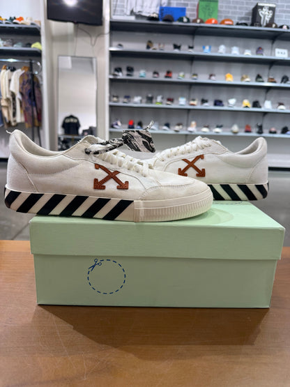 Preowned Off-White Vulcanized Low White Black