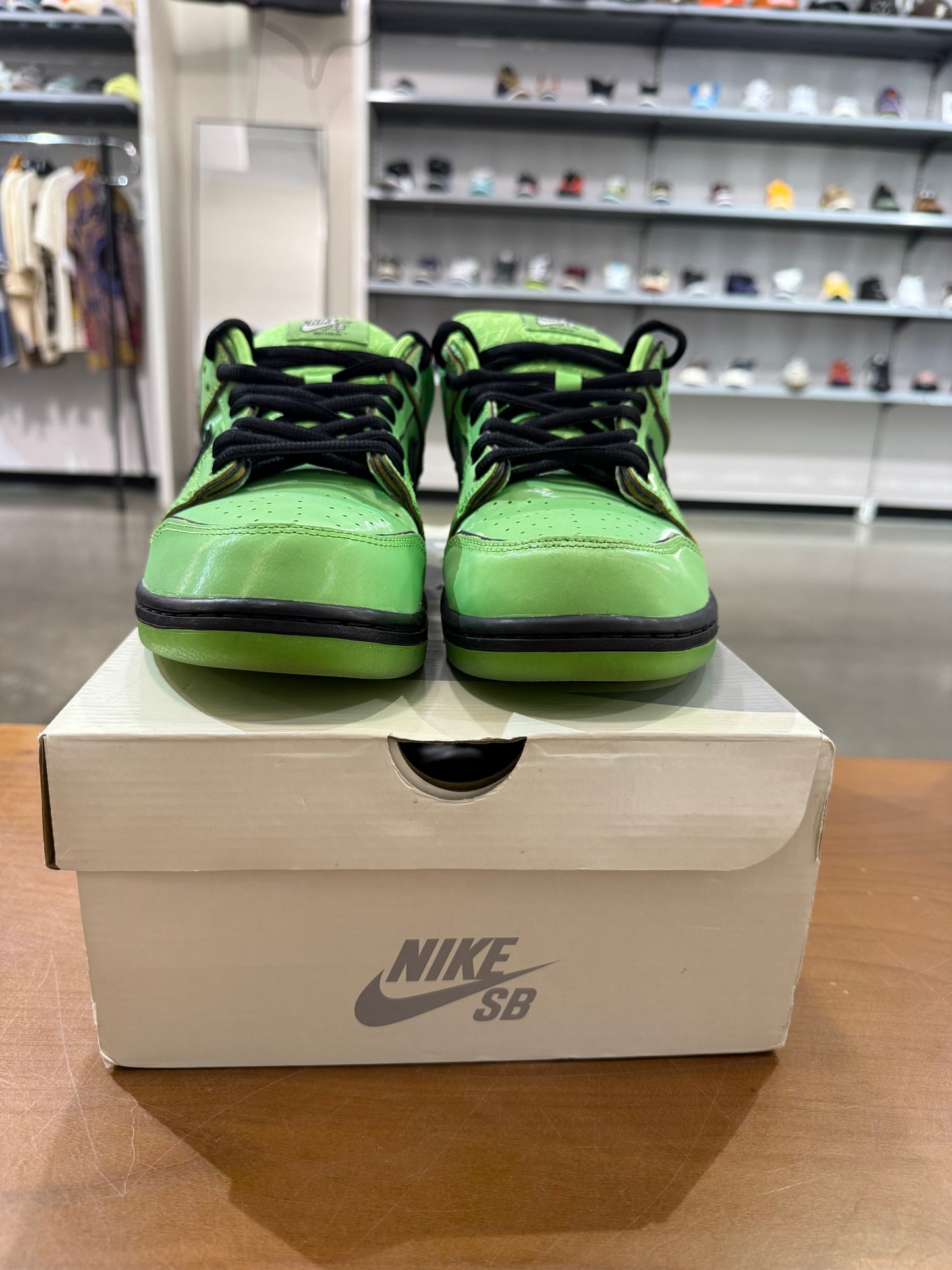 Preowned Nike SB Dunk Low Powerpuff Green