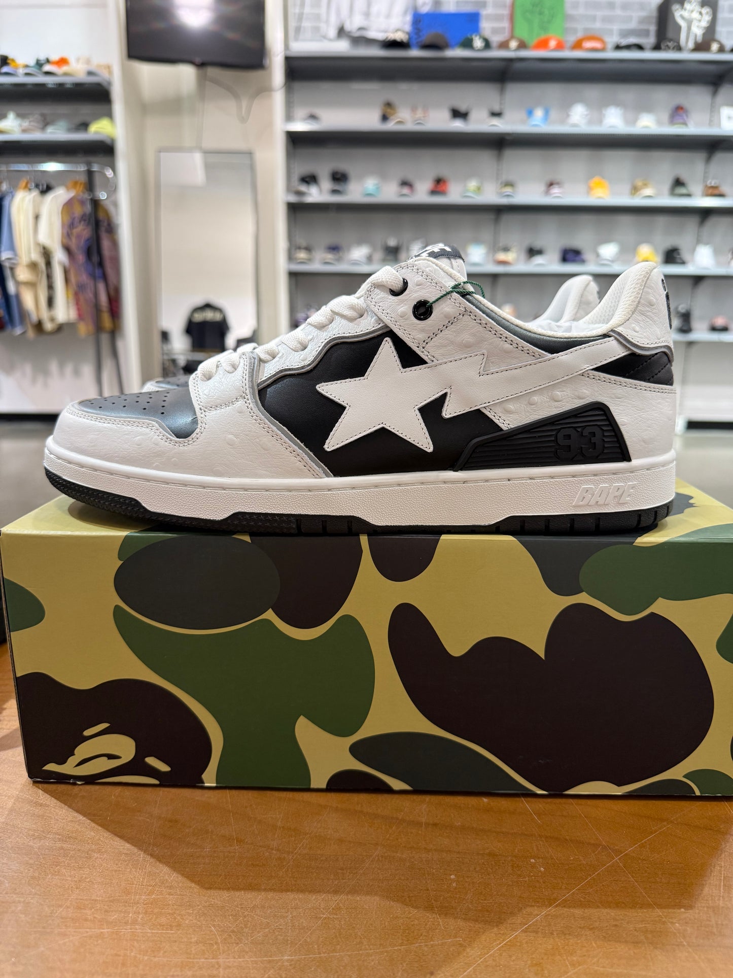 A Bathing Ape Sk8 Sta #1 Ostrick Pack White Black