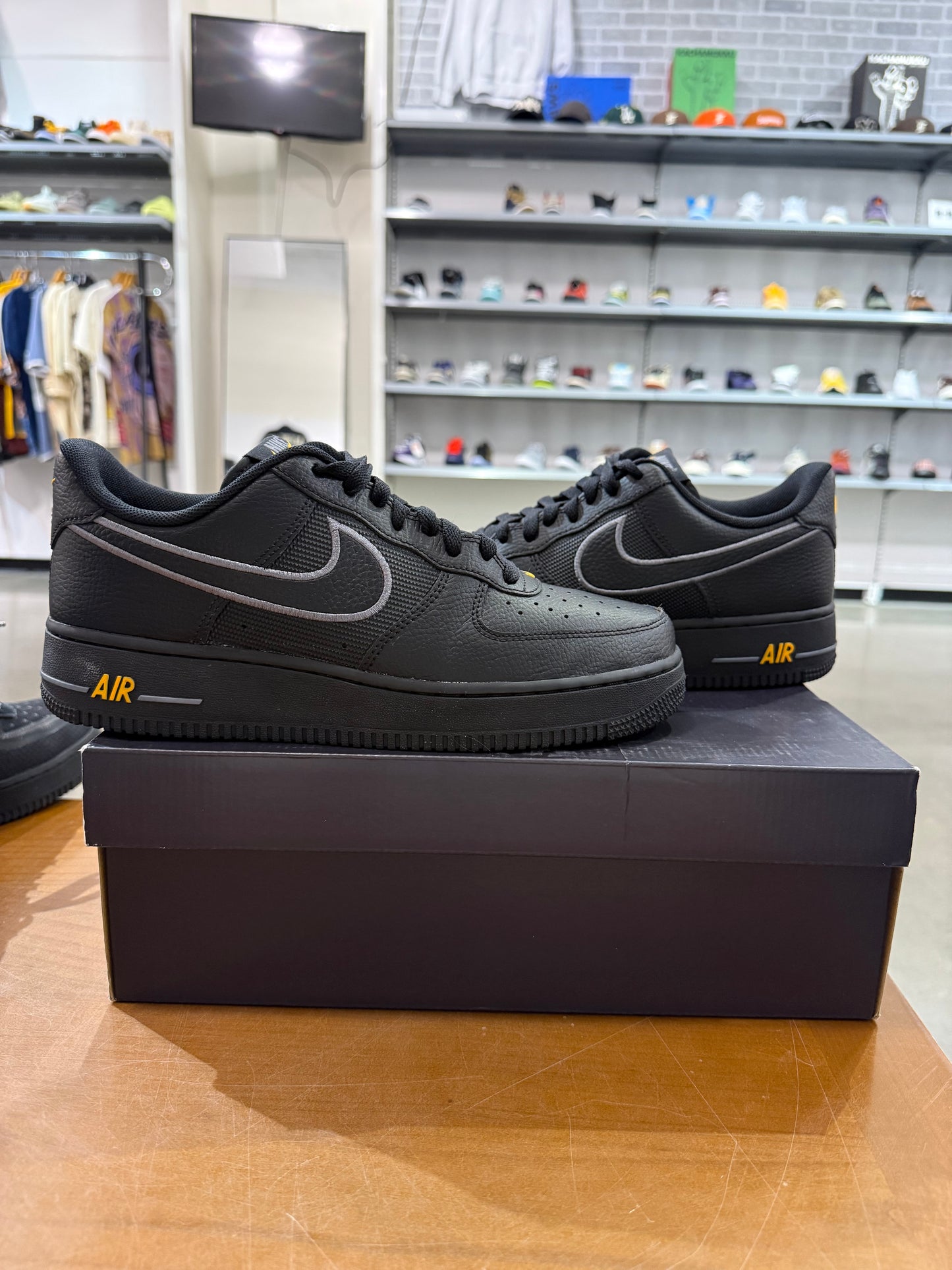Preowned Air Force 1 Low Black Laser Orange