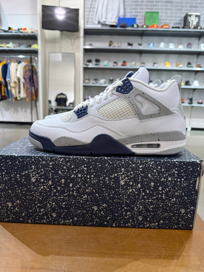 Air Jordan 4 Midnight Navy