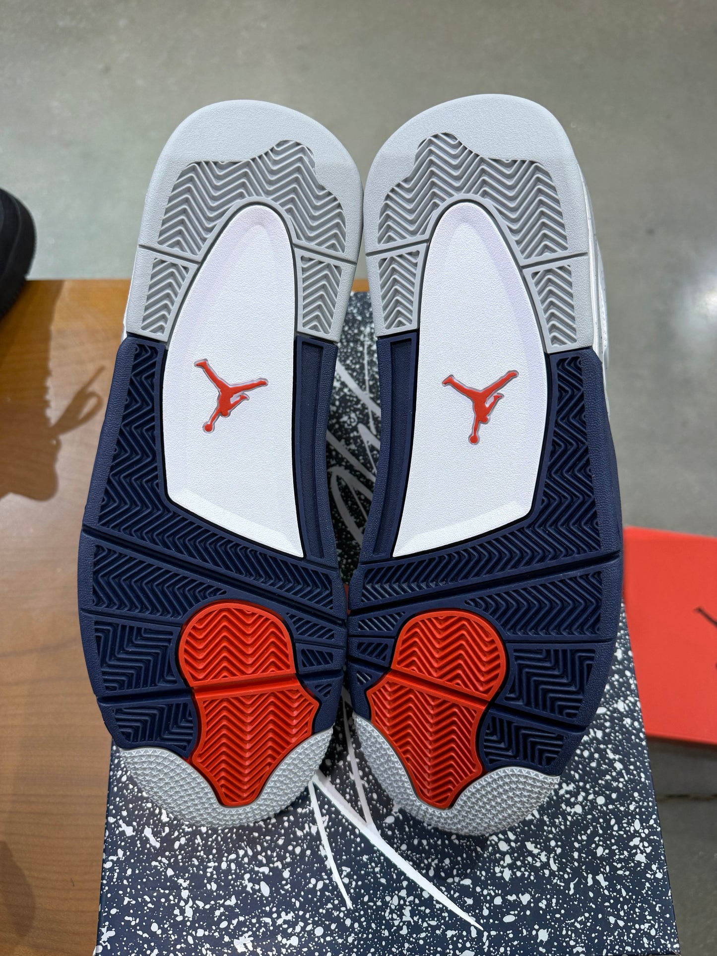 Air Jordan 4 Midnight Navy