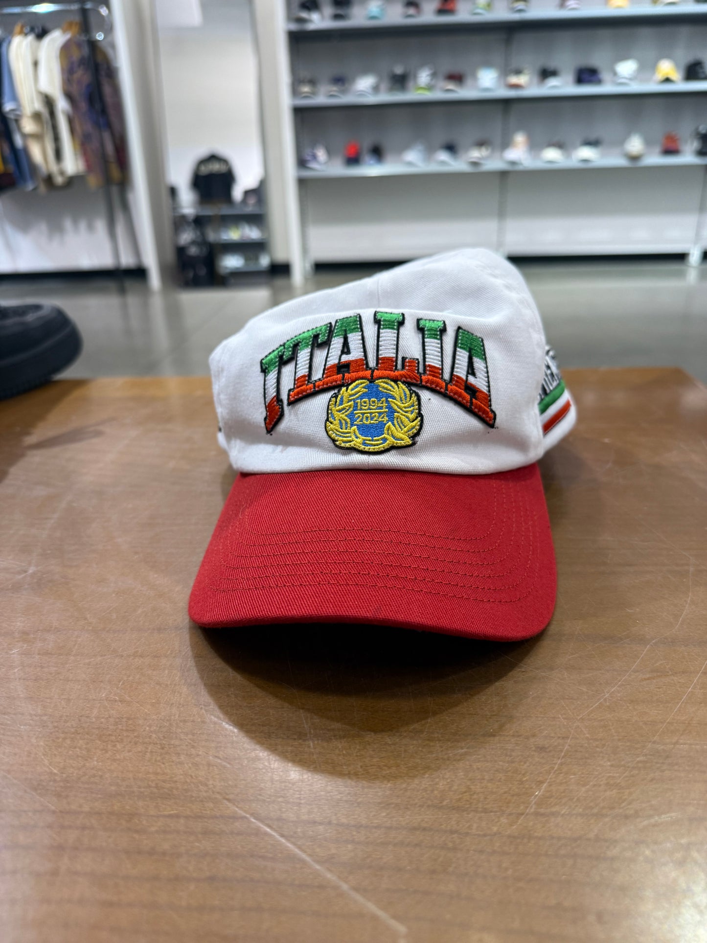 Preowned Supreme Italia Hat