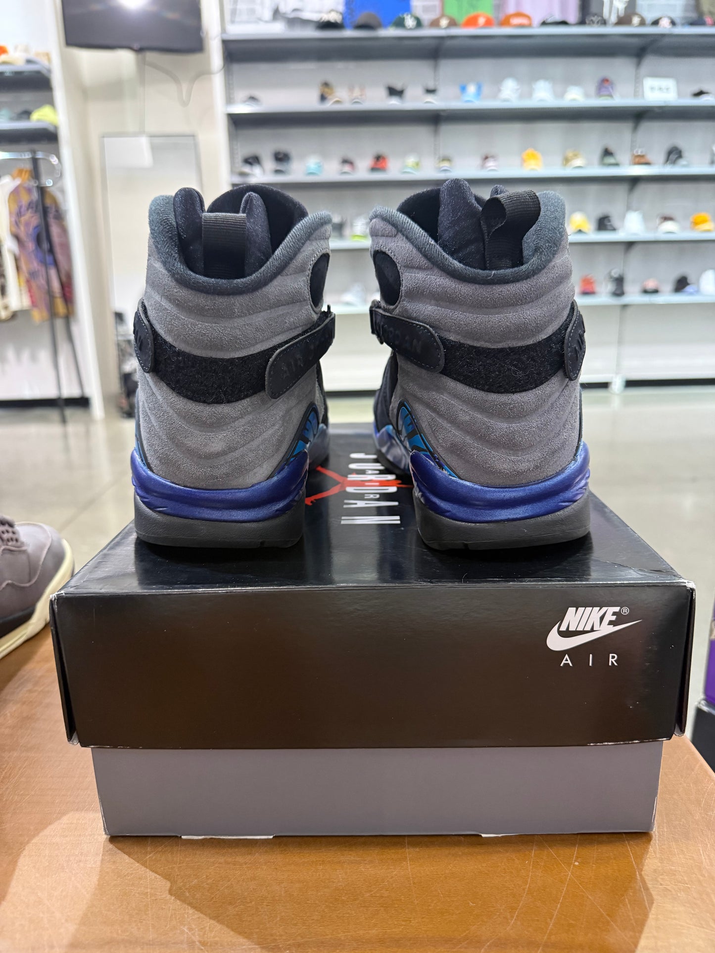 Preowned Air Jordan 8 Aqua
