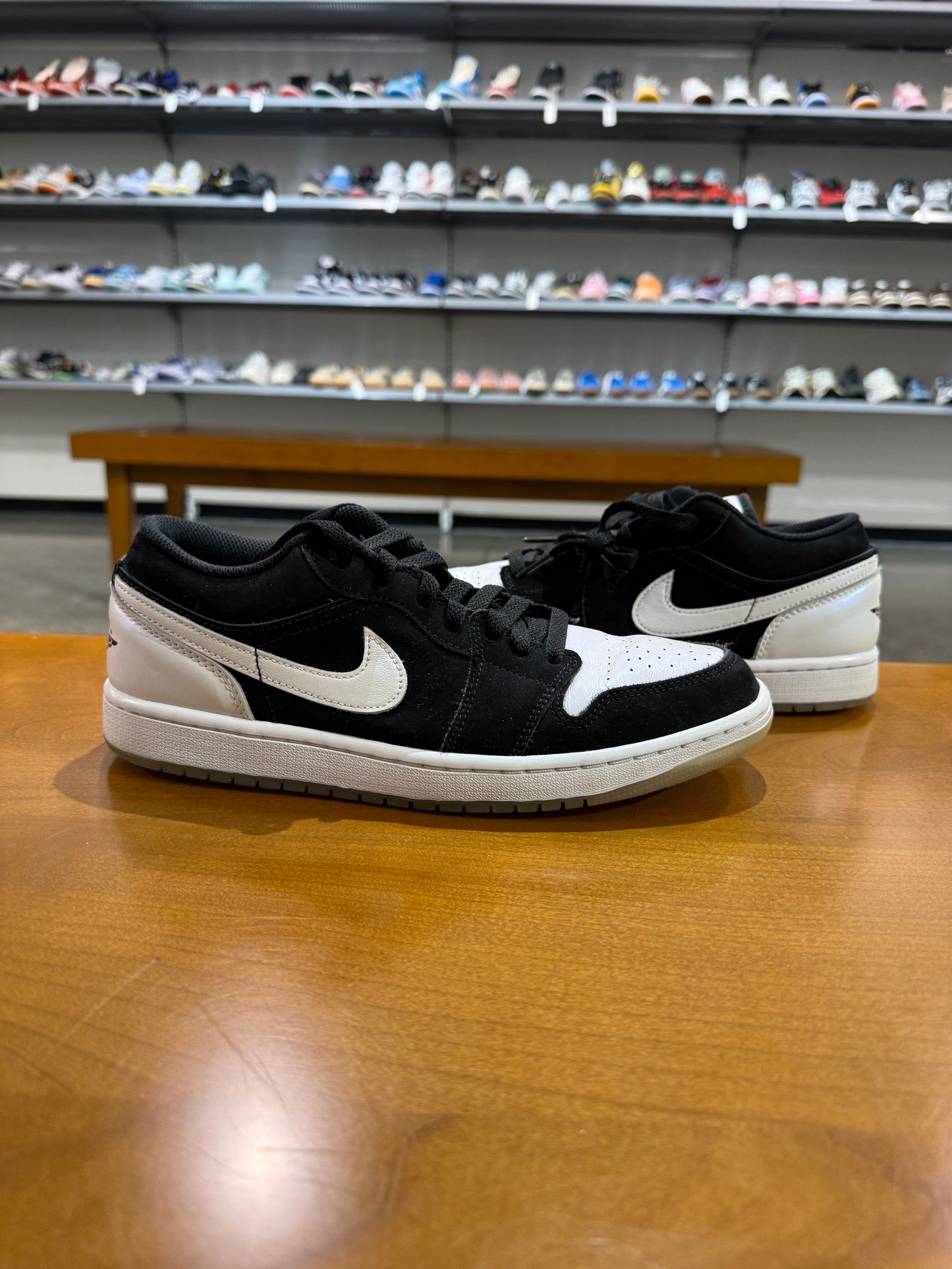 Preowned Air Jordan 1 Low Diamond Shorts