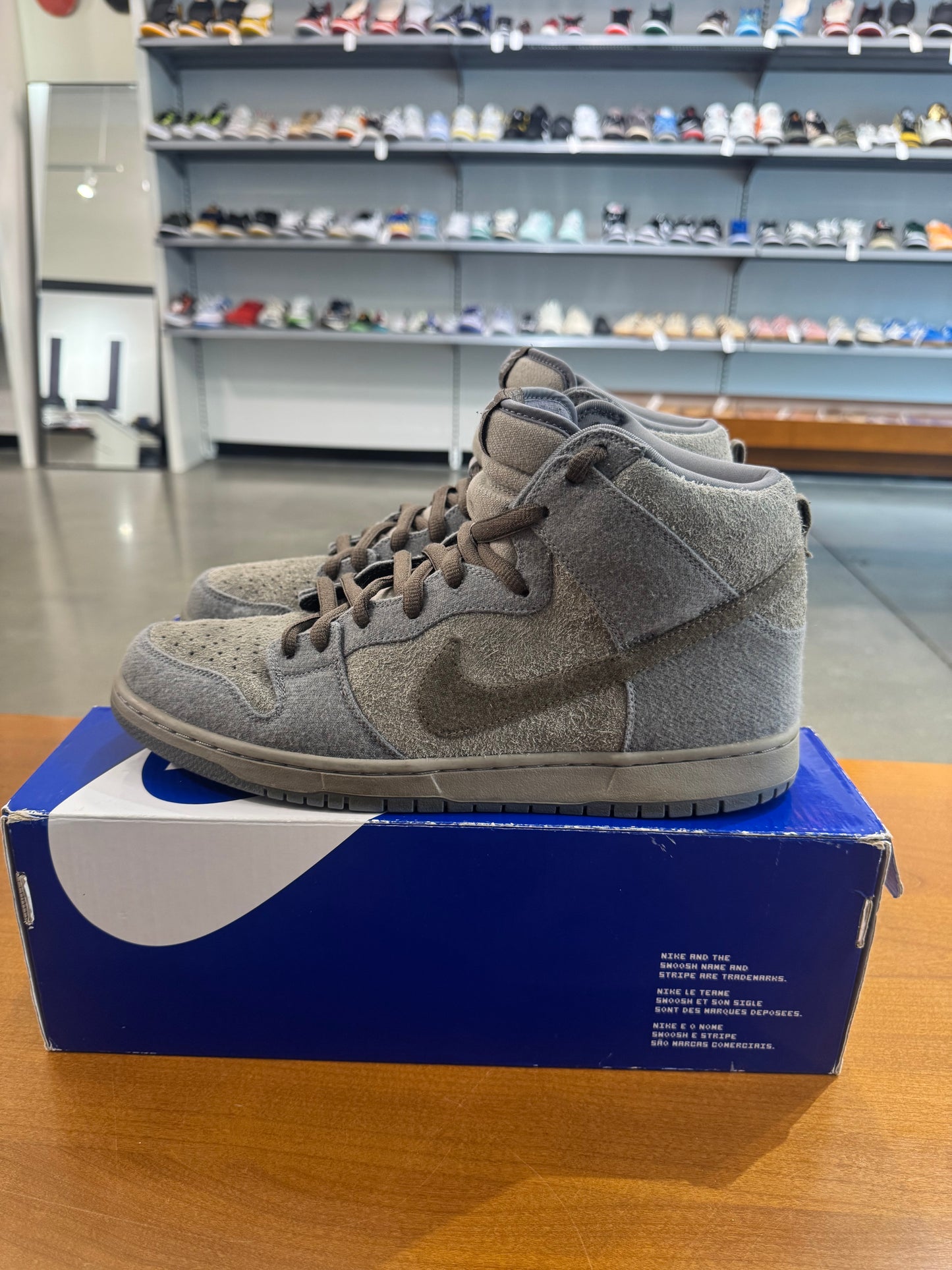 Preowned Nike SB Dunk High Taunton