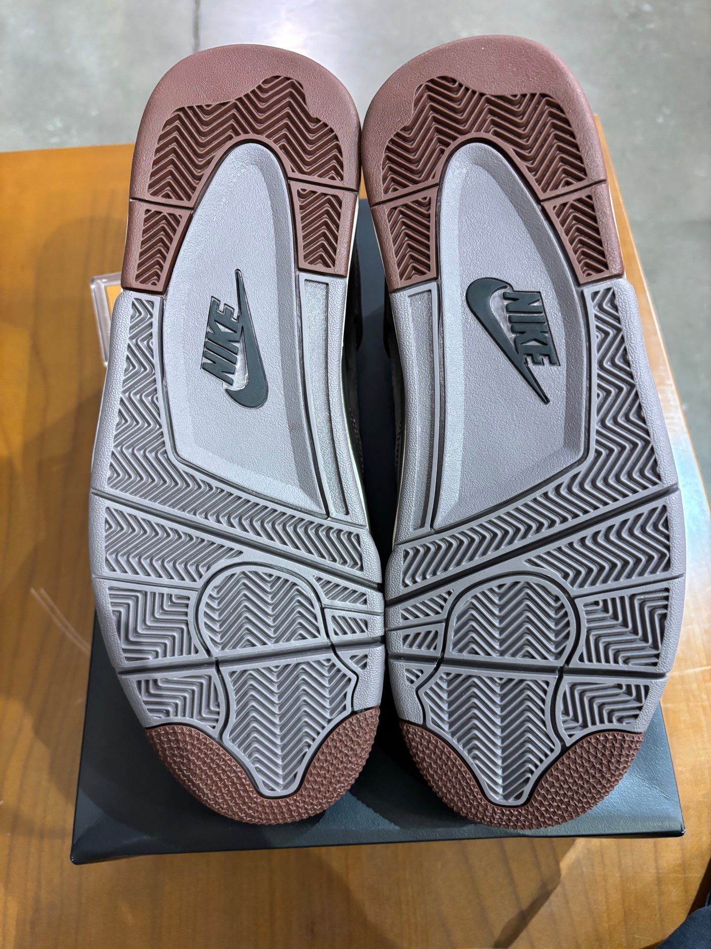 Air Jordan 4 A Ma Maniere Dark Mocha