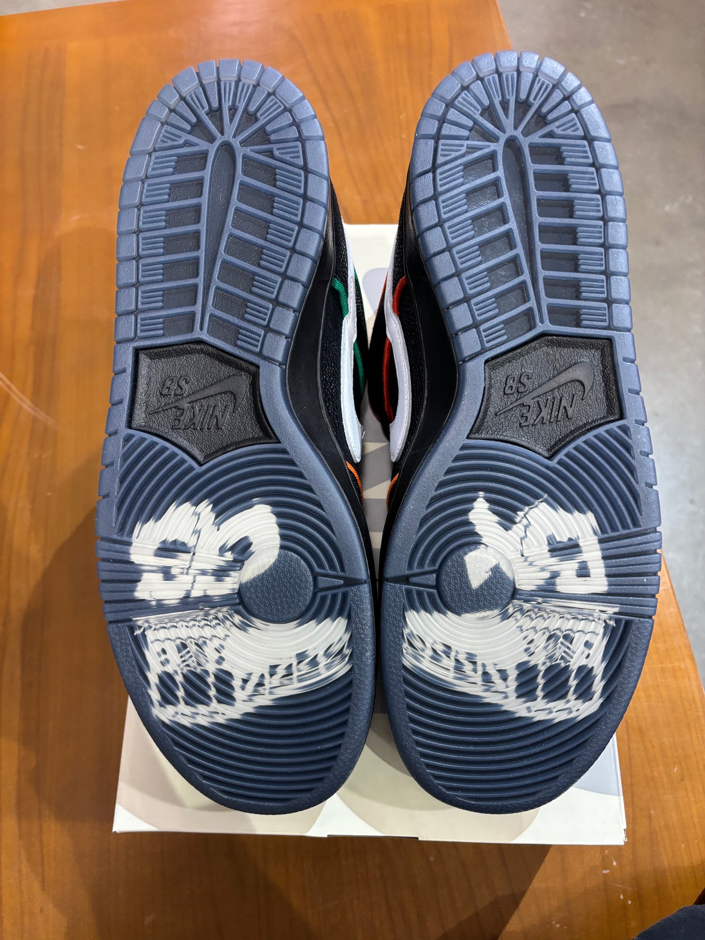 Nike SB Dunk Low Bronx Girls Skate