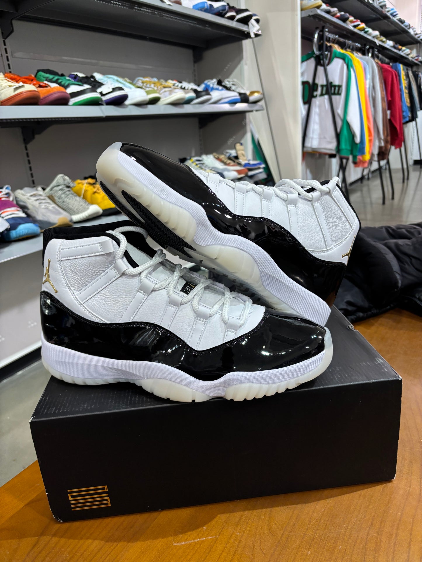 Air Jordan 11 DMP
