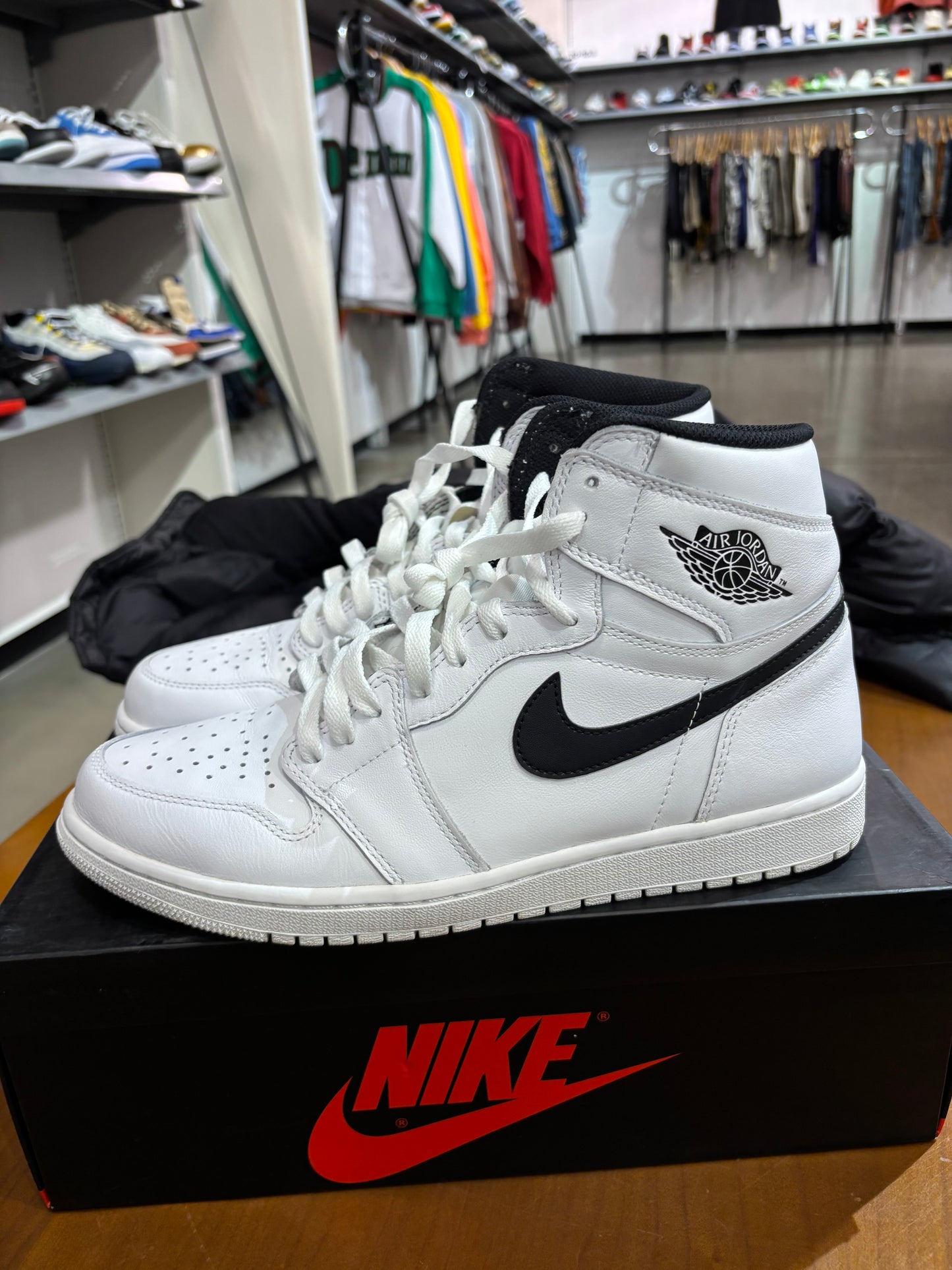 Preowned Air Jordan 1 Yin Yang White