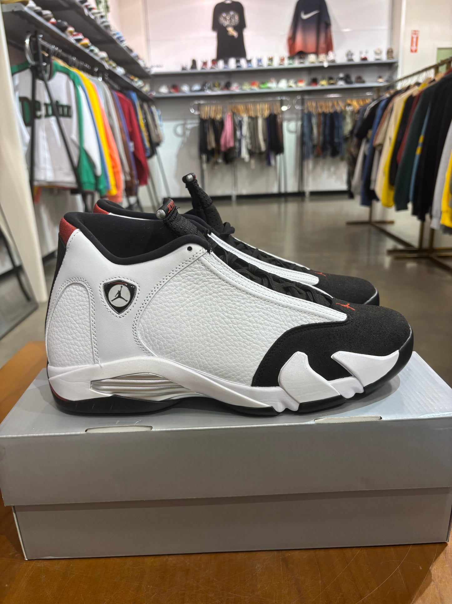 Preowned Air Jordan 14 Black Toe