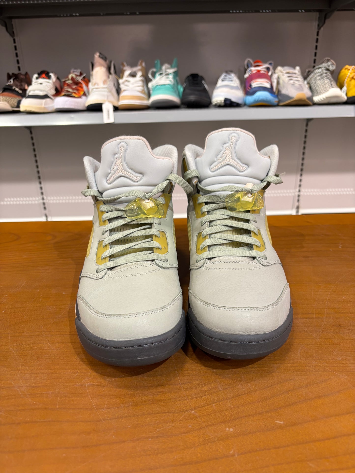 Preowned Air Jordan 5 Jade Horizon