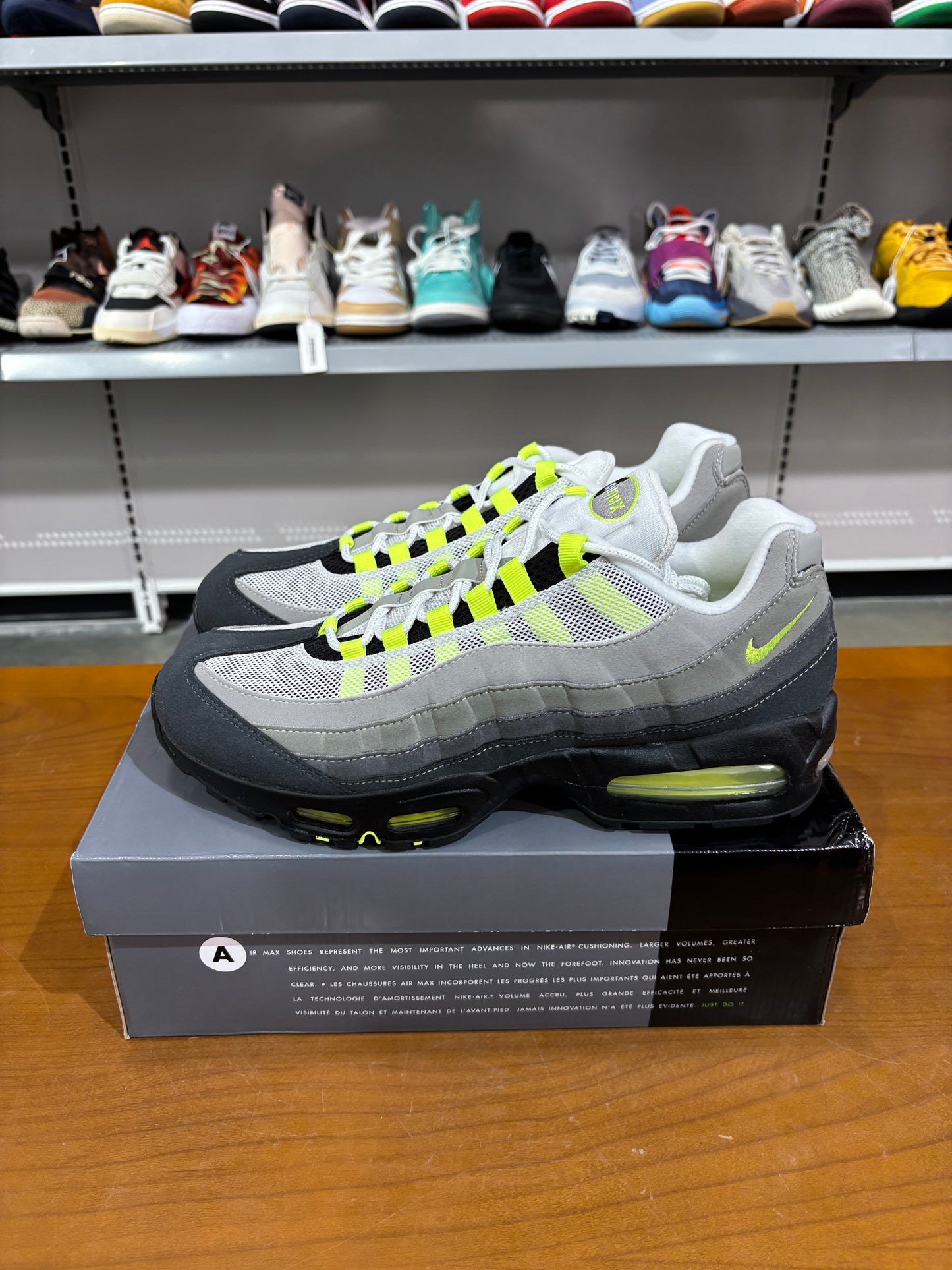 Nike Air Max 95 OG Big Bubble Neon 2025