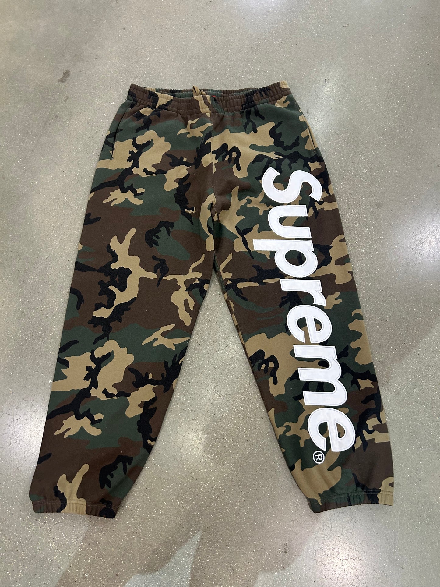 Supreme Satin Applique Sweatpants Woodland Camo