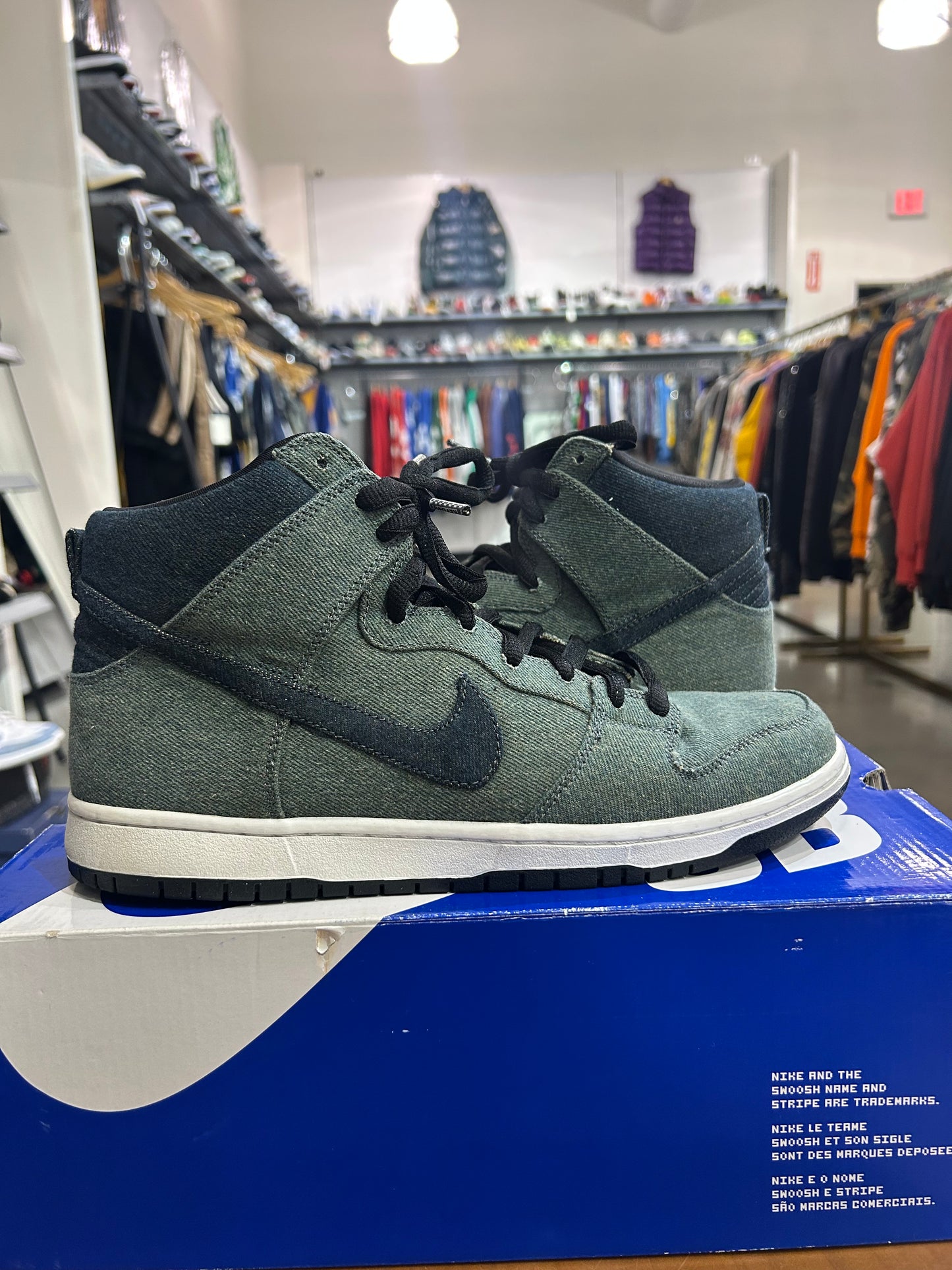 PREOWNED Nike SB Dunk High Denim