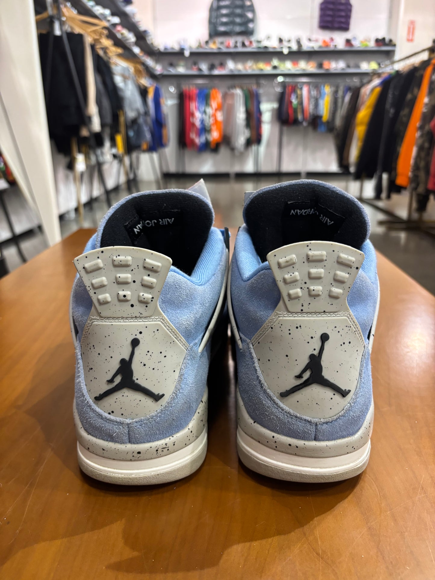 Preowned Air Jordan 4 University Blue