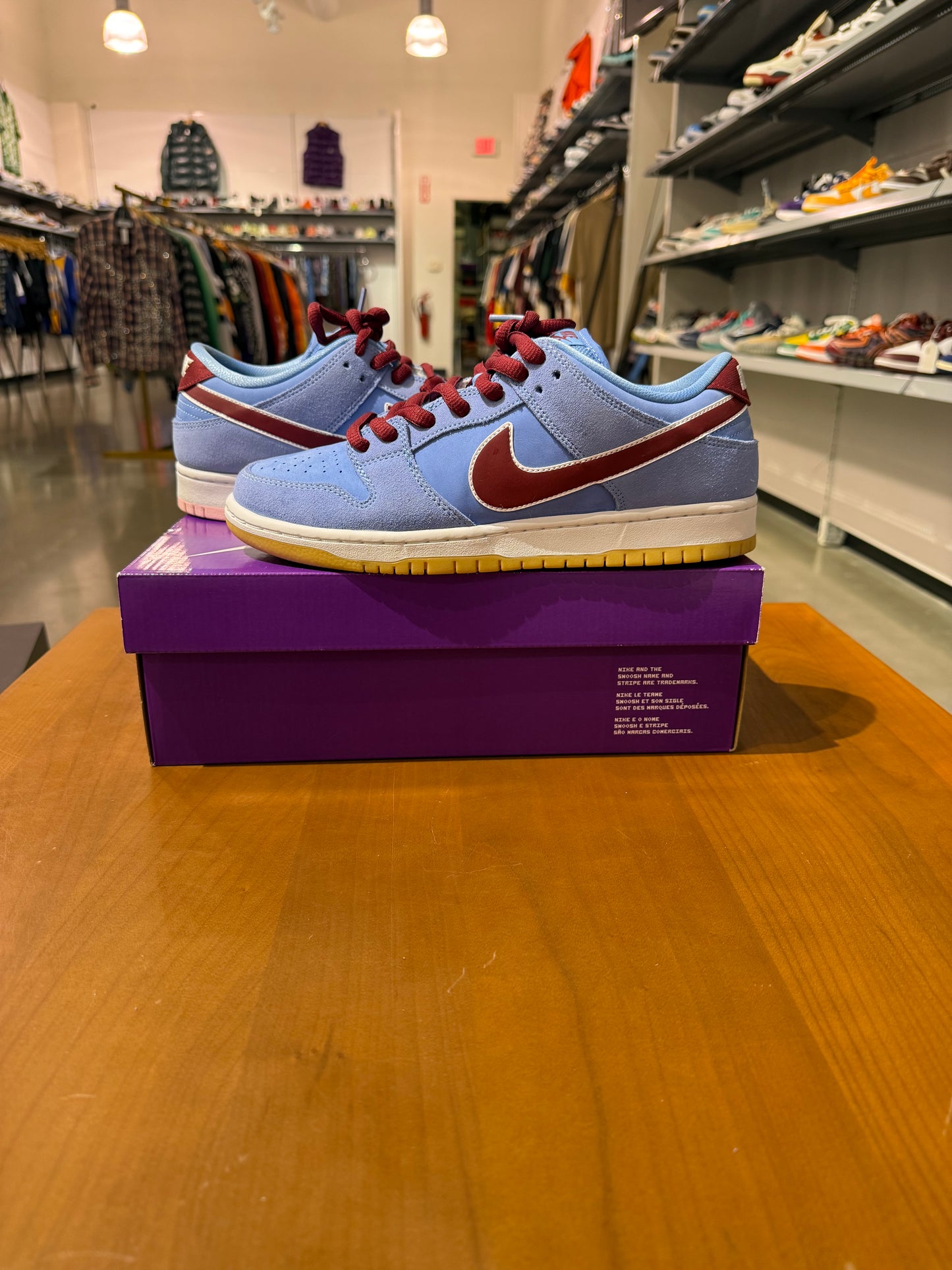 PO Nike SB Dunk Low Philadelphia Phillies