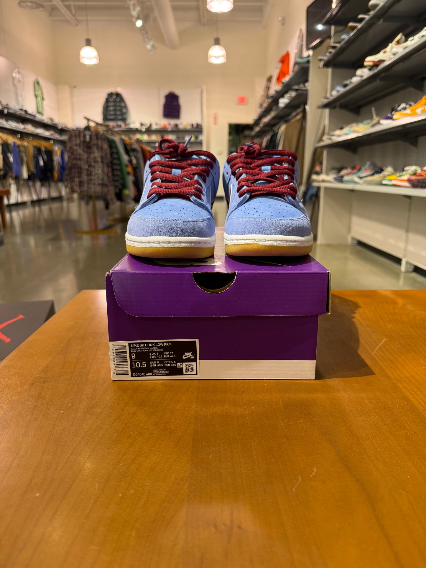 PO Nike SB Dunk Low Philadelphia Phillies
