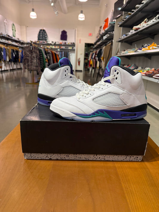 Preowned Air Jordan 5 Grape