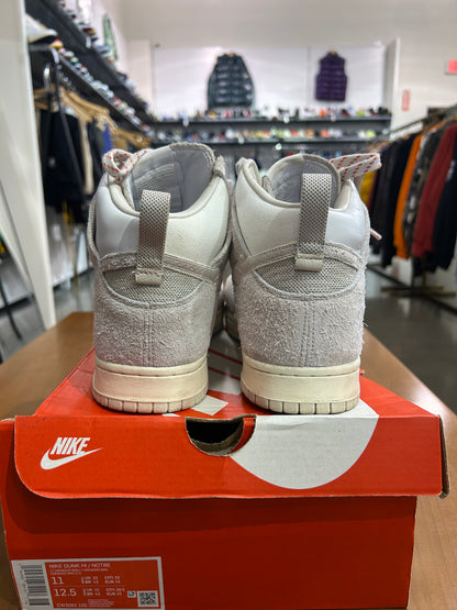 Preowned Nike SB Dunk High Notre Light Orewood Brown