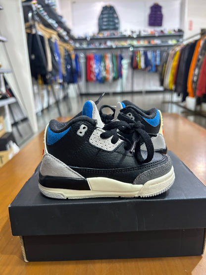 Preowned Air Jordan 3 Rare Air