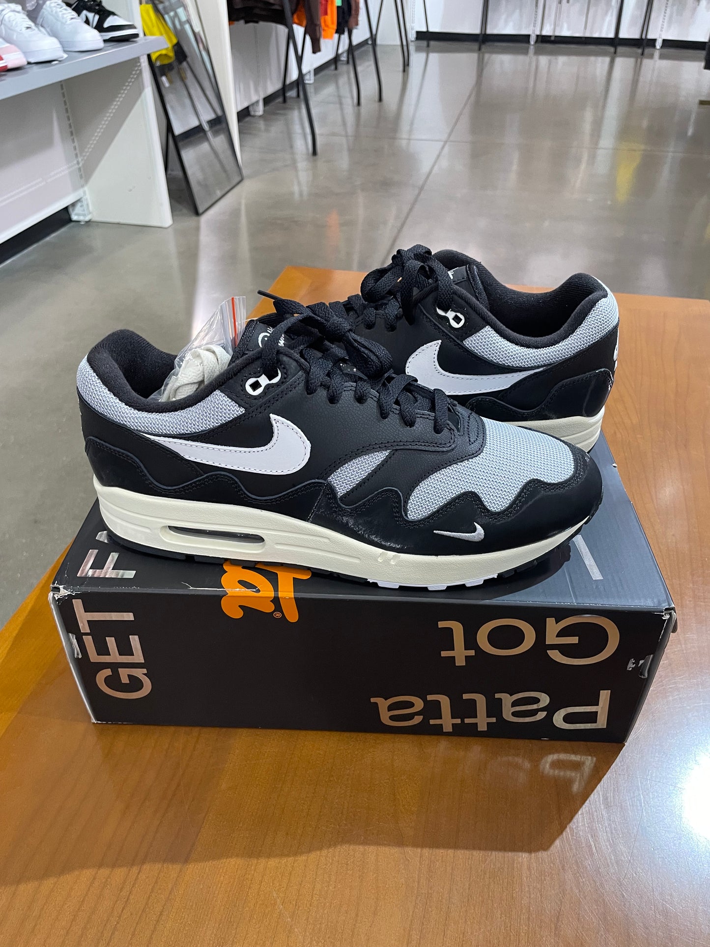 Nike Air Max 1 Patta Waves Black