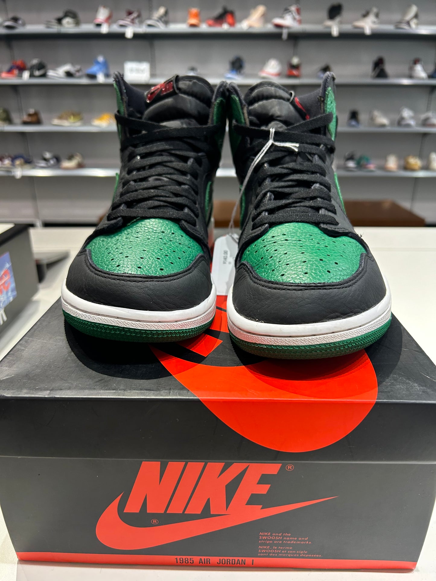 Preowned Air Jordan 1 Pine Green Black