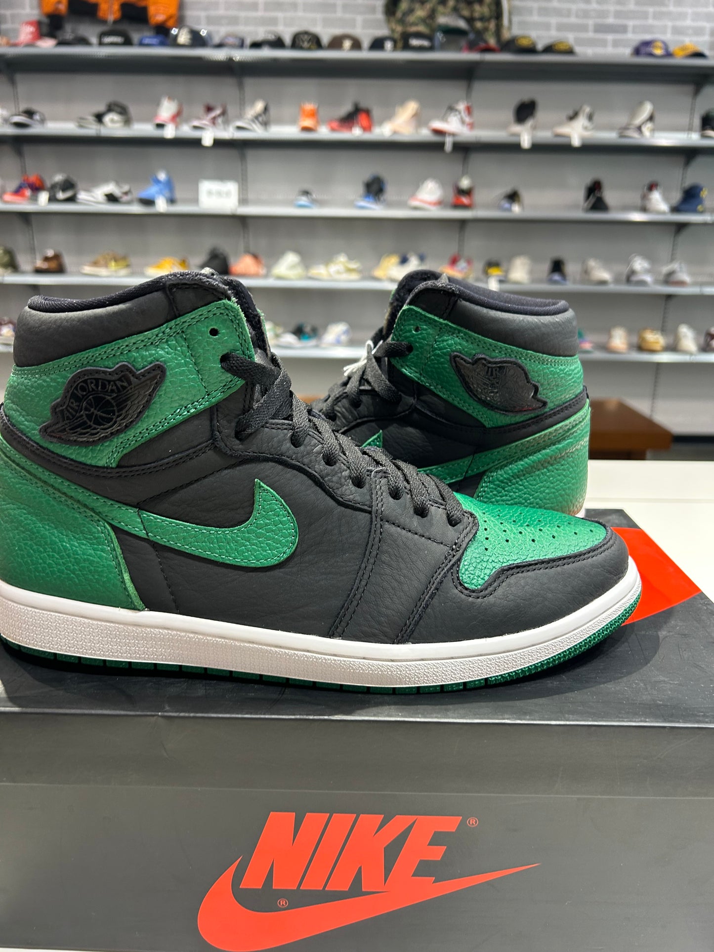 PREOWNED Air Jordan 1 Pine Green Black