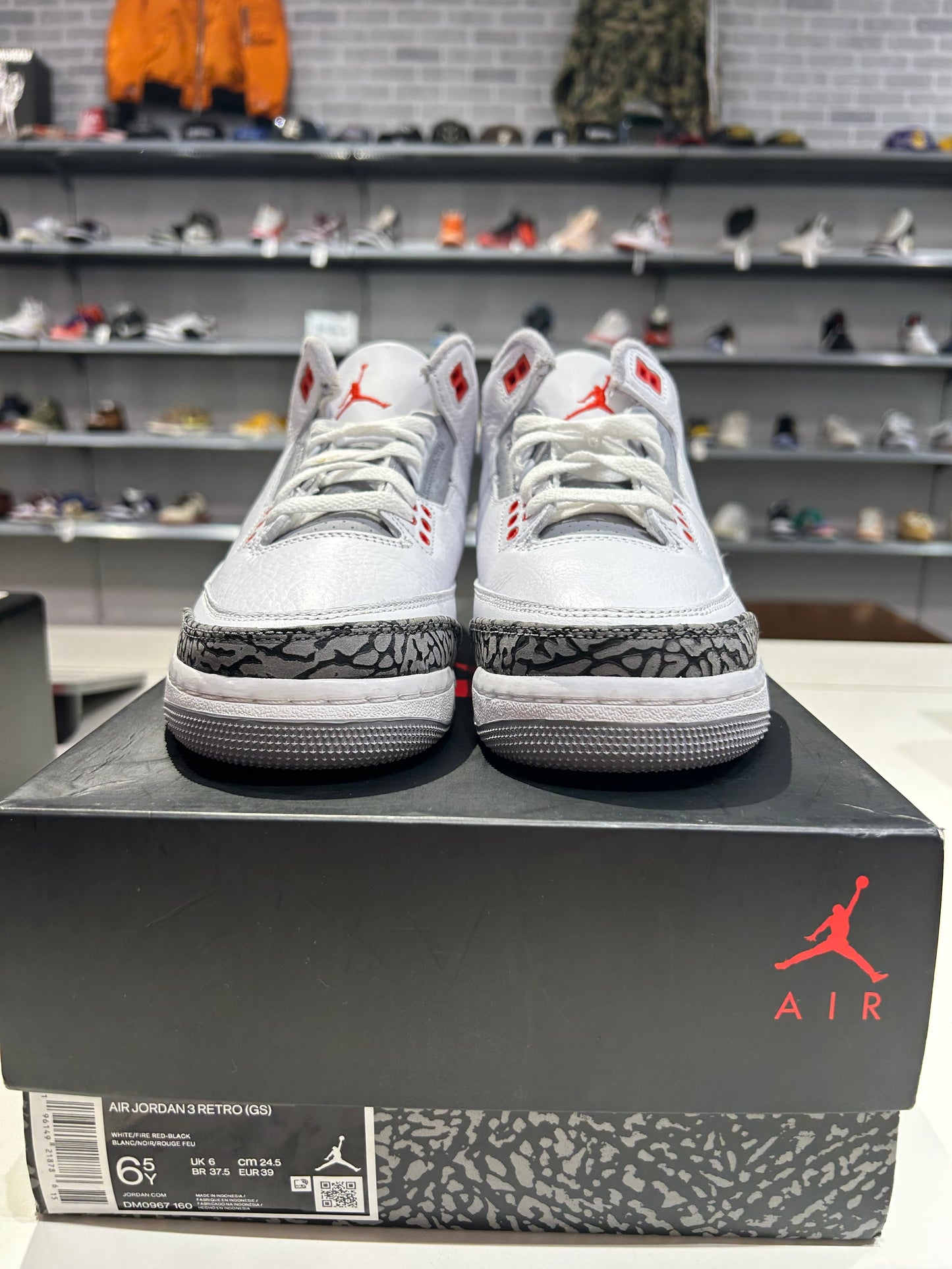 PREOWNED Air Jordan 3 Fire Red